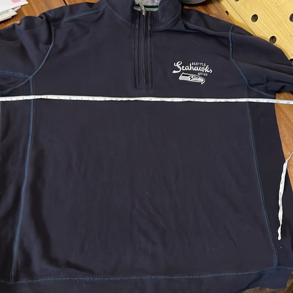 Tommy Bahama Seahawks sweatshirt - Picture 5 of 8
